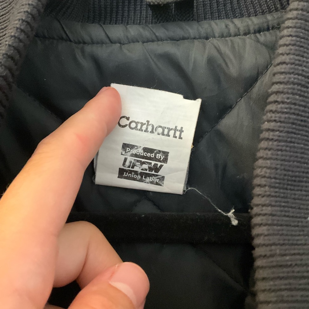 Carhartt Black Insulated Work Vest - Picture 7 of 9